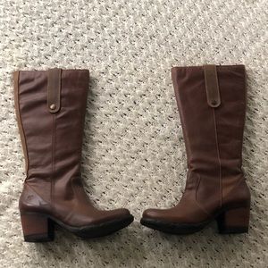 BORN Boots